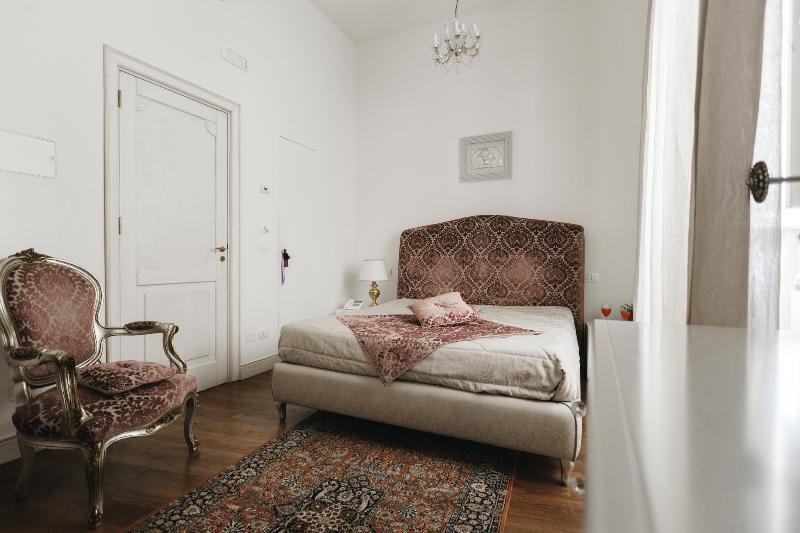 B&B Palazzo Del Teatro Agrigento Buitenkant foto